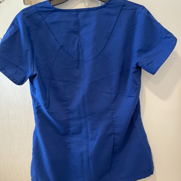 Grey's Anatomy Collection 4 Pocket V-Neck Scrub Top - Picture 3 of 4